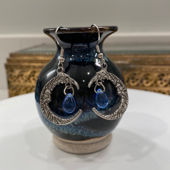 Man in the Moon - blue glass teardrops - silver earrings cast on both sides! EUC - Picture 12 of 16